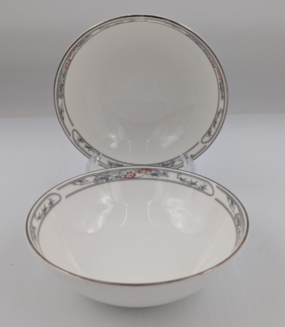 Royal Doulton Arlington Fruit Dessert Sauce Bowls Set of 2 H5180 England 5-1/8"